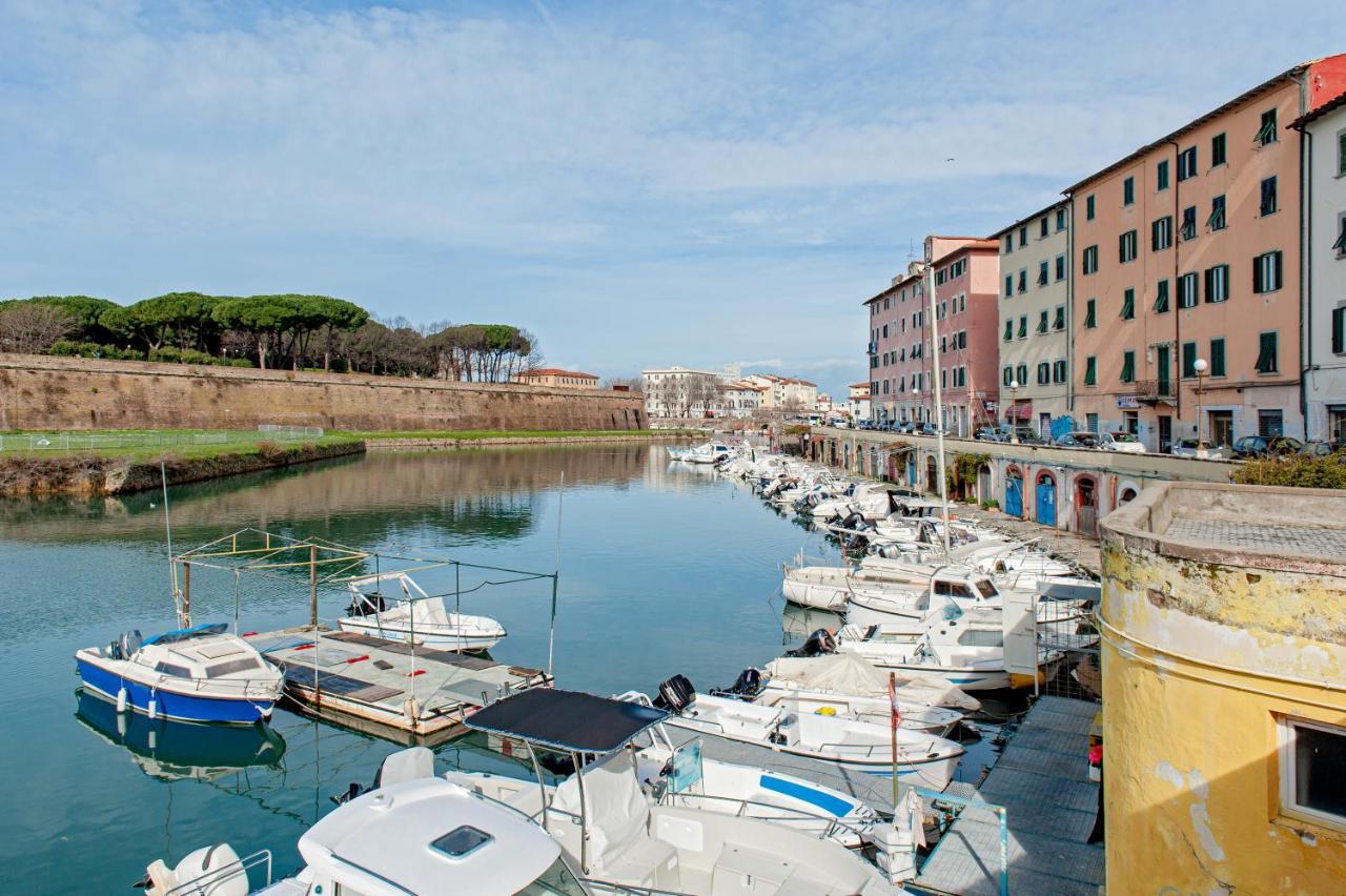 Casina Di Alo E Ala Lägenhet Livorno Exteriör bild